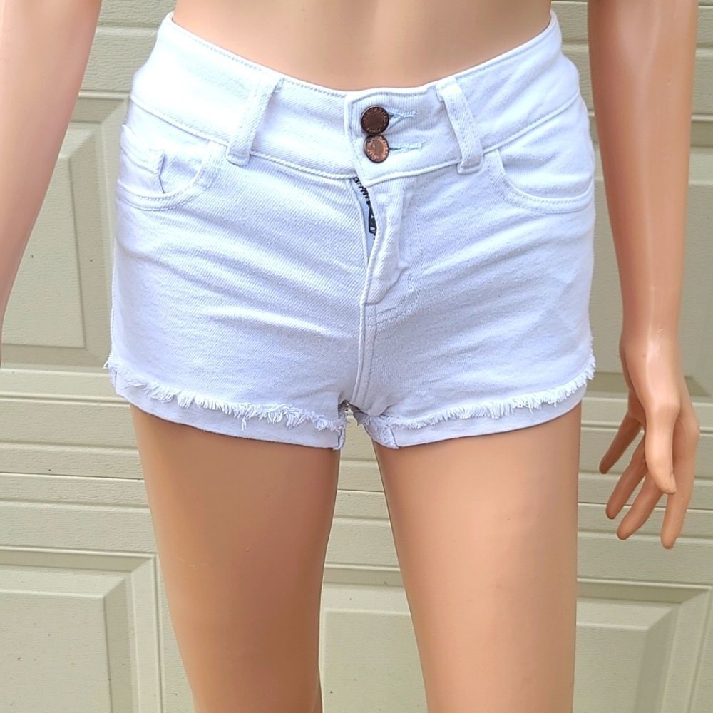 KanCan white fryed cuffed jean shorts